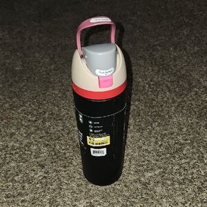 Owala Nwts 24oz. Leak Proof,insulated, Built In Straw!!